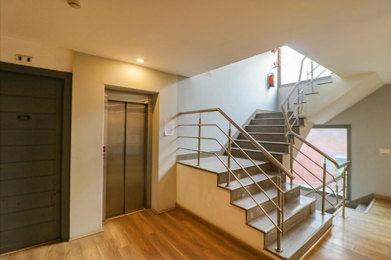Fabhotel Majestic Jpm I Nowe Delhi Zewnętrze zdjęcie